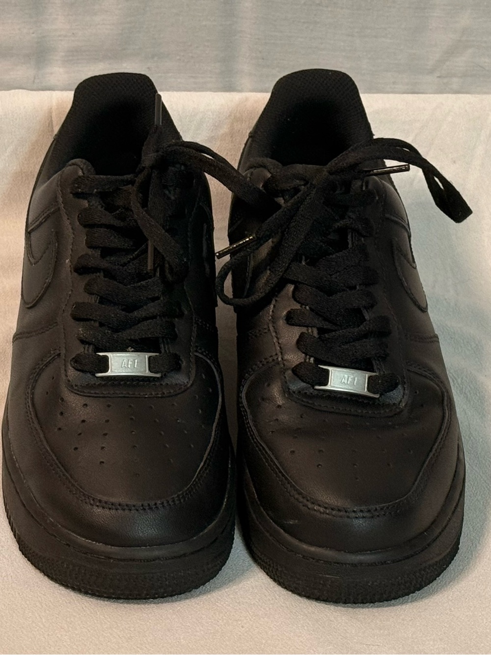 Nike Air Force 1 ’07 Low Triple Black Men’s 8.5 NWOB